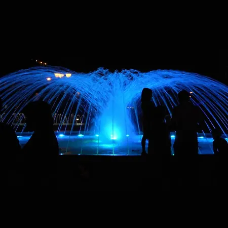 Peaceful In The Heart Of דירה ביביונה